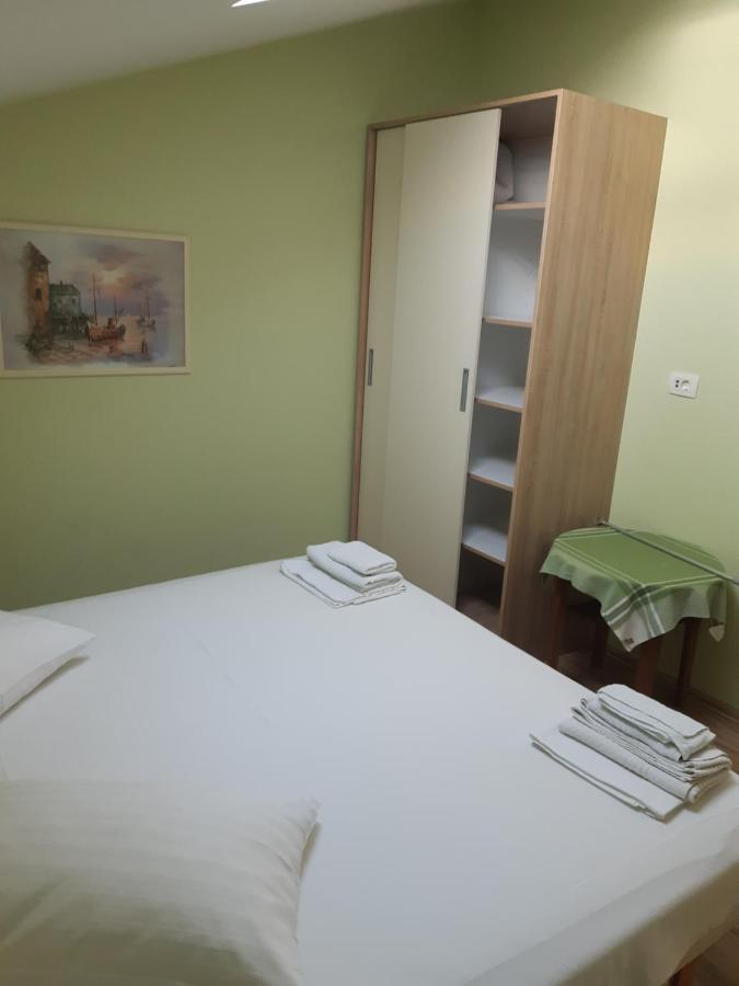 Villa Ravlic Подгора Екстериор снимка